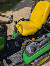 Load image into Gallery viewer, Compact Tractor with Back hoe John Deere 1025R 2014
