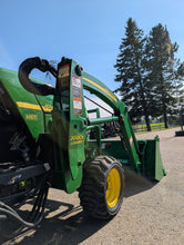 Load image into Gallery viewer, John Deere Compact Tractor 2305 with loader
