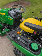Load image into Gallery viewer, John Deere 1025R back hoe and loader
