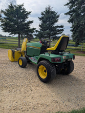 Load image into Gallery viewer, John Deere 425 Lawn tractor with Snowblower
