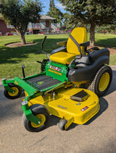 Load image into Gallery viewer, Zero Turn John Deere Z665 60" mowing deck
