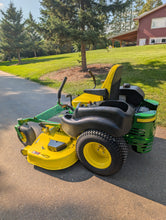 Load image into Gallery viewer, Zero Turn John Deere Z665 60" mowing deck
