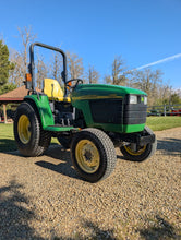 Load image into Gallery viewer, Compact Tractor John Deere 4310 31HP
