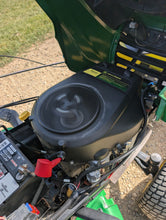 Load image into Gallery viewer, John Deere Snowblower Package X320
