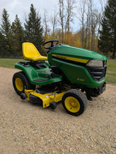 Load image into Gallery viewer, John Deere 2015 lawn tractor ONLY 291HRS
