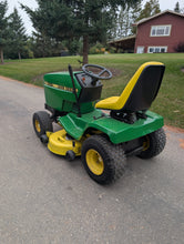 Load image into Gallery viewer, John Deere Lawn Mower 165 Hydro
