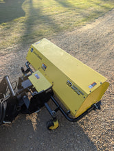Load image into Gallery viewer, John Deere 1023E Compact Tractor !ONLY 210HRS!
