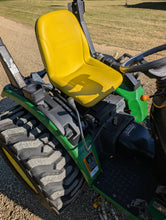 Load image into Gallery viewer, John Deere 26.5 HP Compact Tractor !ONLY 361HRS!
