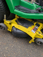 Load image into Gallery viewer, Lawn Tractor John Deere X500 !ONLY 88HRS!
