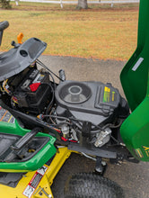 Load image into Gallery viewer, Lawn Tractor John Deere X500 !ONLY 88HRS!
