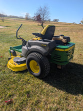 Load image into Gallery viewer, Zero Turn John Deere Z445
