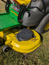 Load image into Gallery viewer, Zero Turn John Deere Z445
