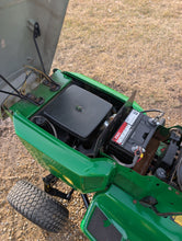 Load image into Gallery viewer, Rototiller acreage tractor John Deere 316
